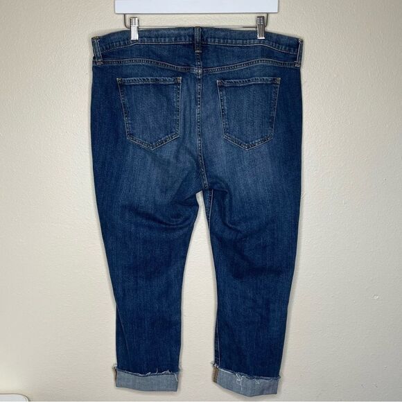 Old Navy Boyfriend Straight Cuffed Distressed Cropped Blue Denim Jeans Women 14 - Picture 6 of 12